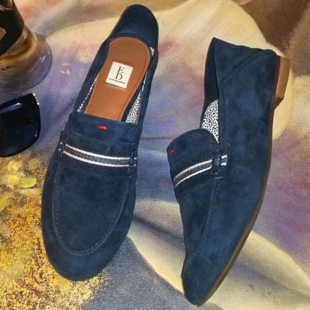 ED Suede Flats